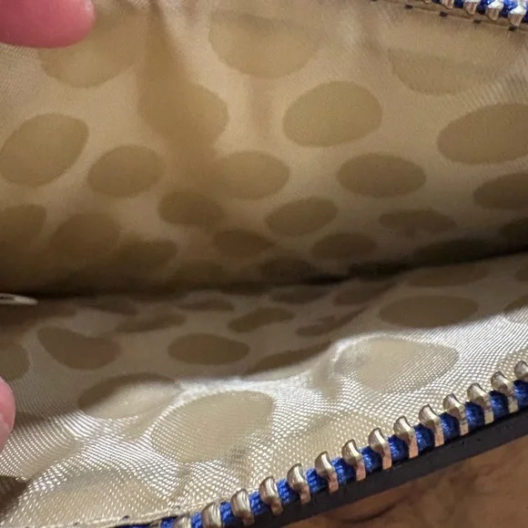 NWOT Kate Spade Royal Blue Slim Wristlet - Picture 3 of 3